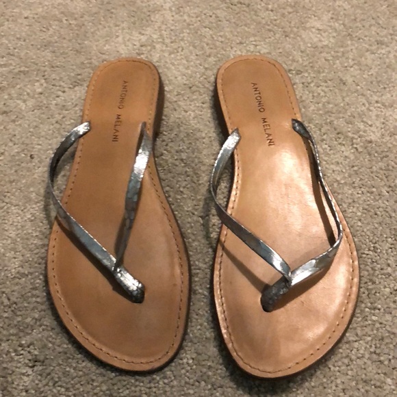 antonio melani flip flops